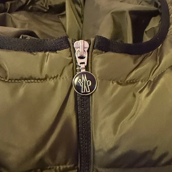 Moncler Green Sirli Hooded Zip Up Short Down Puffer Coat Jacket Size 3 Large - Picture 14 of 15